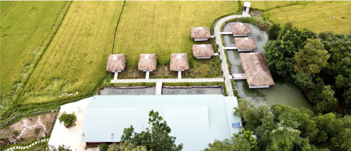 Nhà Hàng Cánh Đồng Gió